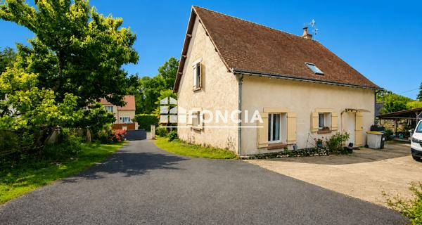 À vendre Maison 4 pièces 136 m² - Nazelles-négron 37530