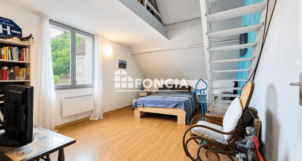 À vendre Maison 4 pièces 136 m² - Nazelles-négron 37530