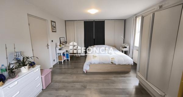 À vendre Maison 4 pièces 136 m² - Nazelles-négron 37530