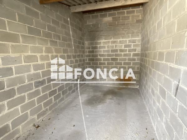 Location Parking 12 m² - 6 RUE ALBERT LAVILLE Orleans 45000