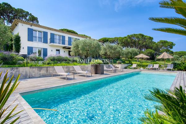 à vendre, Mas Provençal à Ramatuelle