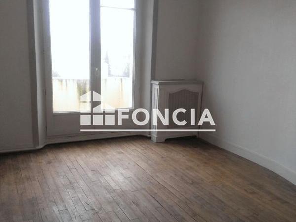 Location Appartement 2 pièces 69 m² - 3 RUE LOBINEAU Rennes 35000