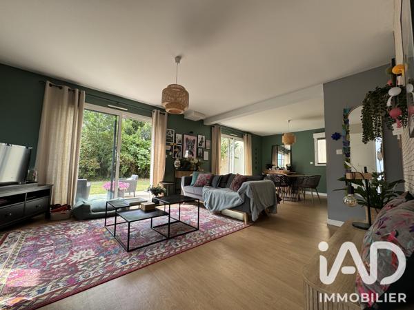 Maison à vendre 7 pièces 140 m² Mûrs-Erigné