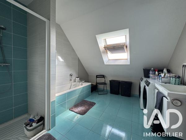 Maison à vendre 7 pièces 140 m² Mûrs-Erigné