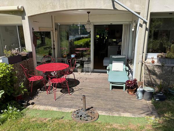 T.2 AURAY SAINT GOUSTAN dans belle Résidence avec terrasse, parking et cave , Auray