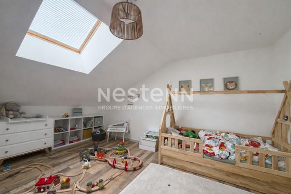 Maison en pierre rénovée avec grand terrain