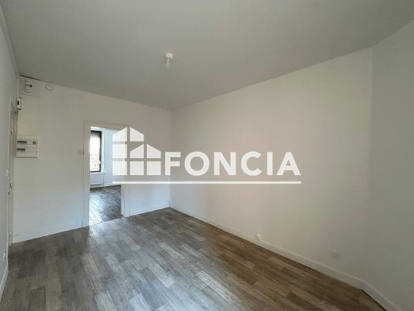 Location Appartement 2 pièces 39 m² - 21 RUE PAULE MINCK Revin 08500