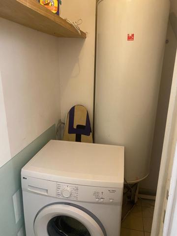 Emplacement imbattable à 70 m du vieux port et à 100 m de la place de Verdun ! Duplex d exception lumineux au coeur historique de la Rochelle !