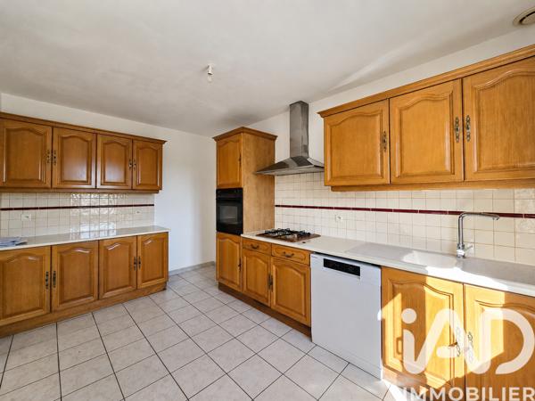 Maison à vendre 5 pièces 90 m² Laudun-l'Ardoise