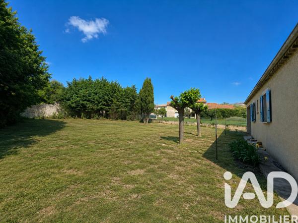 Maison à vendre 5 pièces 90 m² Laudun-l'Ardoise