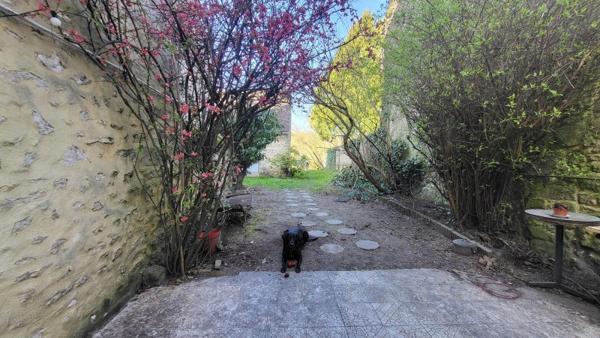 Vente / Maison avec dépendance