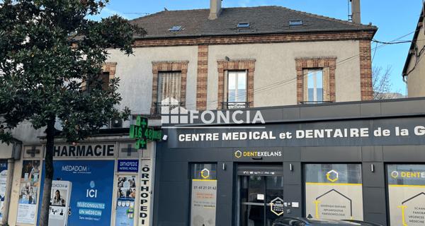 À vendre Local commercial 10 pièces 173 m² - Pierrefitte-sur-seine 93380