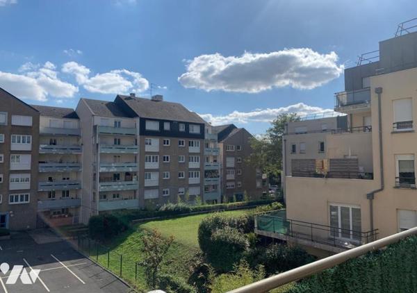 Appartement de 92 m² avec terrasse,cave et parking