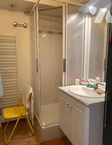 Appartement de 92 m² avec terrasse,cave et parking