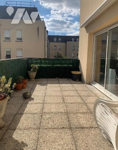 Appartement de 92 m² avec terrasse,cave et parking