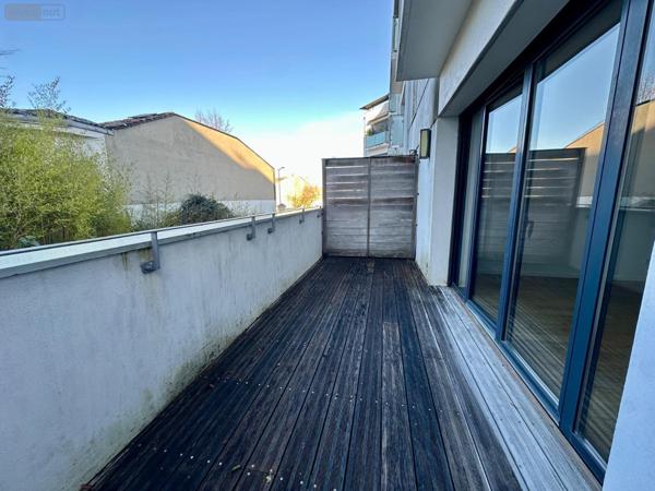Appartement à vendre à Bordeaux en Gironde (33000), ref : 33049/137   
Médoquine