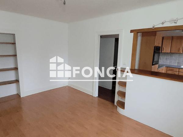 Location Appartement 2 pièces 54.79 m² - 19 RUE DE VERDUN Nancy 54000
