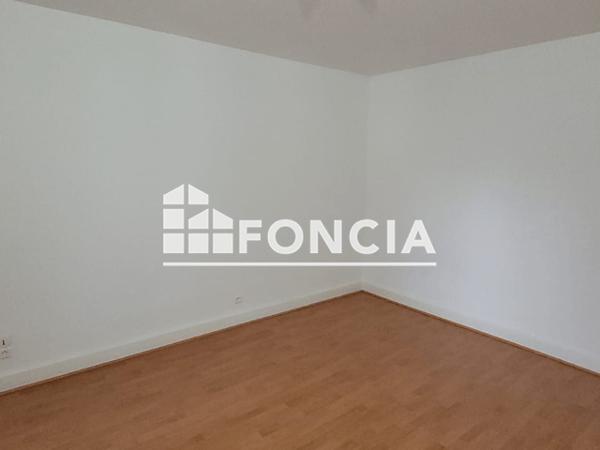 Location Appartement 2 pièces 54.79 m² - 19 RUE DE VERDUN Nancy 54000
