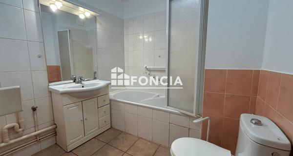 Location Appartement 2 pièces 29.5 m² - Clermont-ferrand 63000