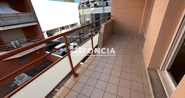 Location Appartement 2 pièces 29.5 m² - Clermont-ferrand 63000