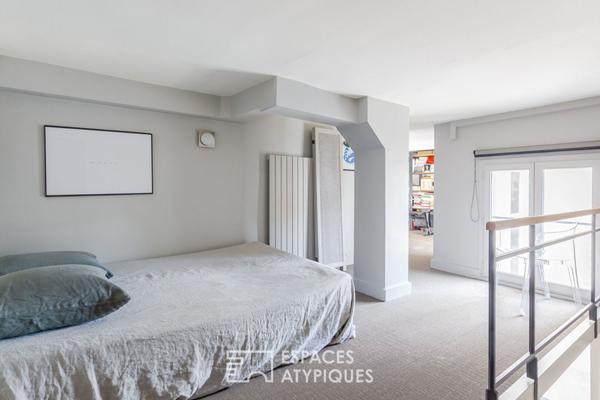 Dernier étage rénové par architecte avec terrasse – Quartier South Pigalle