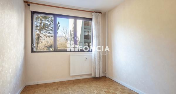 À vendre Appartement 4 pièces 82.46 m² - ÉChirolles 38130