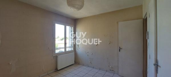 Appartement T3 de 63 m² (61.62 m² Loi Carrez) - 2 chambres - Terrasse - Cave et Stationnement