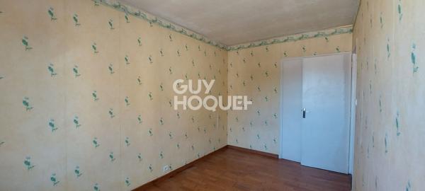 Appartement T3 de 63 m² (61.62 m² Loi Carrez) - 2 chambres - Terrasse - Cave et Stationnement