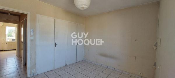 Appartement T3 de 63 m² (61.62 m² Loi Carrez) - 2 chambres - Terrasse - Cave et Stationnement