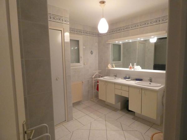 Belle maison contemporaine de 1997