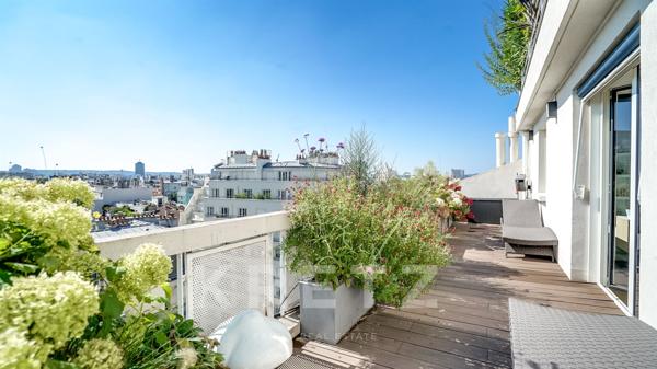 Magnifique terrasse arborée