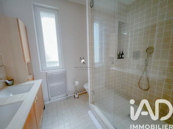 Location maison 8 pièces 145 m² Paris 15