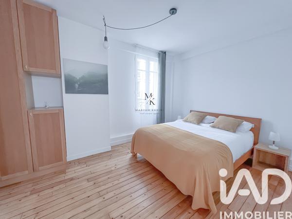 Location maison 8 pièces 145 m² Paris 15