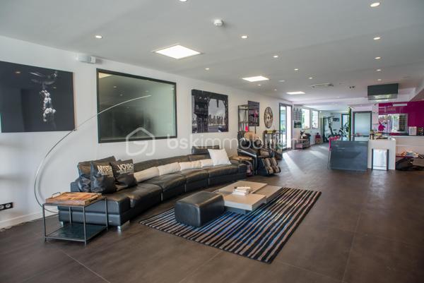 Maison de 394,10 m²