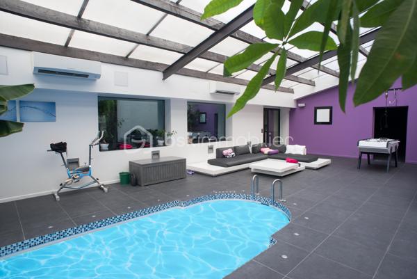 Maison de 394,10 m²