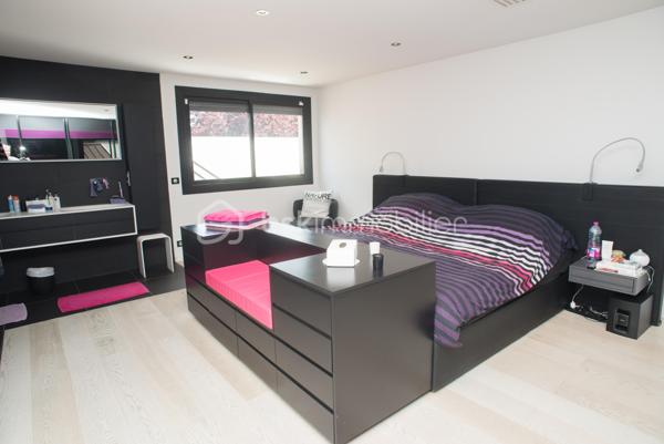 Maison de 394,10 m²