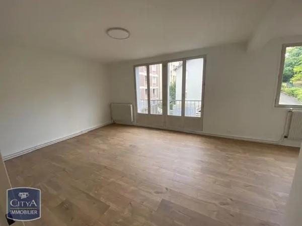 Appartement à louer 2 pièces 52.03m² Chamalières (63400)