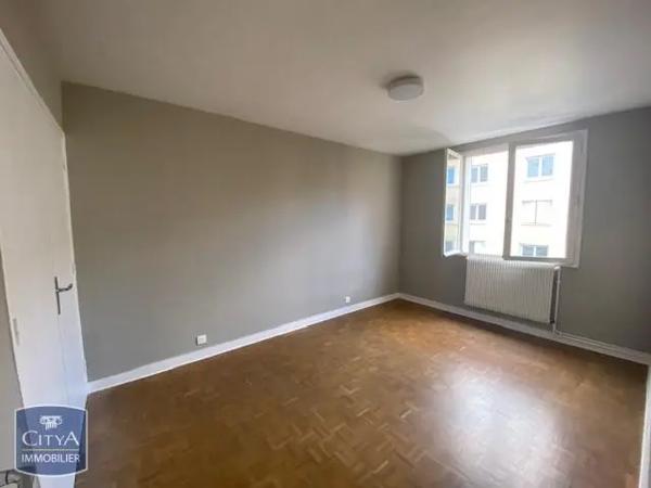 Appartement à louer 2 pièces 52.03m² Chamalières (63400)