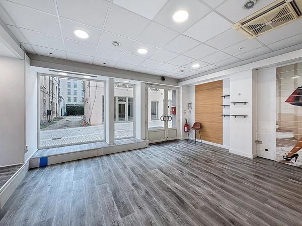 Vente Local commercial 2 pièces 65 m2 à Bourgoin-Jallieu