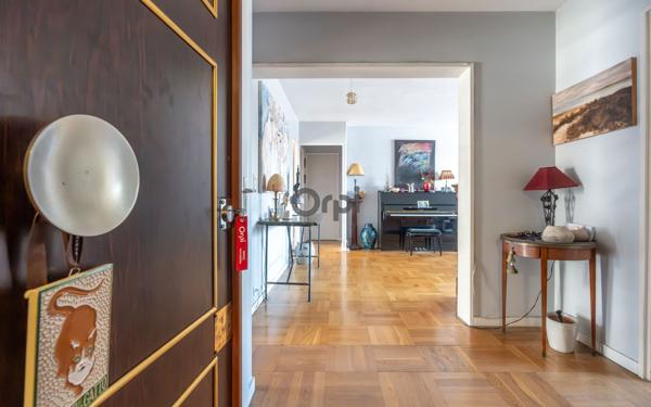 Appartement à vendre    5 pièces • 101,25 m2 Saint-Maurice
