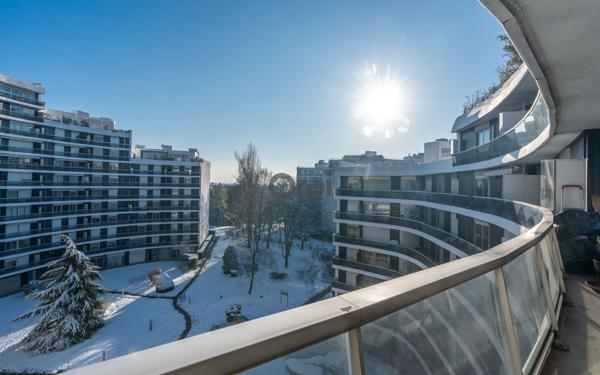 Appartement à vendre    5 pièces • 101,25 m2 Saint-Maurice