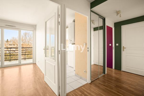 Parking + annexe + appartement