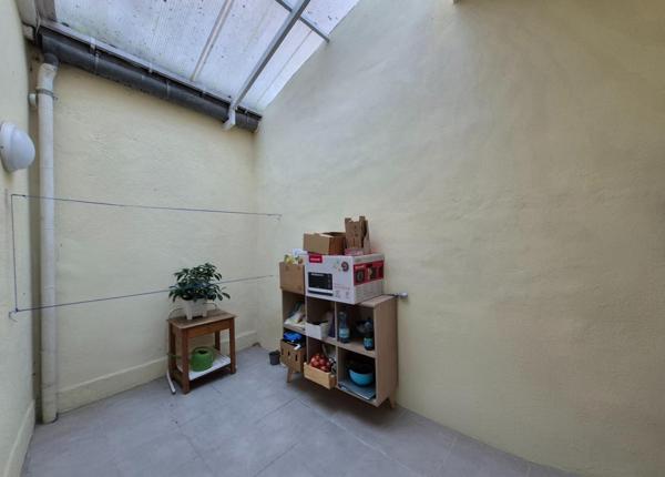 MAISON DE VILLAGE AVEC PATIO