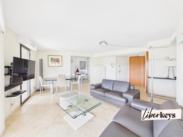 Appartement 3 pièces -  87 m2 - Terrasse - Piscine - Vue mer - Saint-Raphaël Boulouris