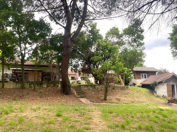 GRANDE VILLA SUR COTEAU