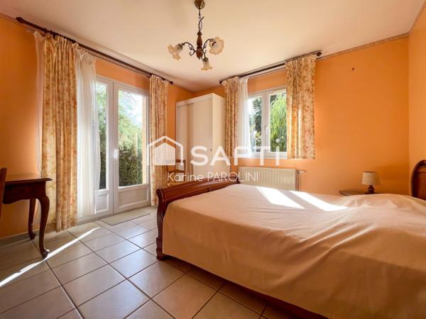 Villa 8 pièces 220m2