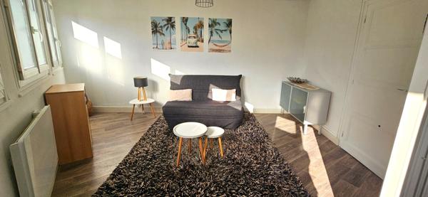 Studio meublé centre ville Chalon Sur Saône 22.09 m2