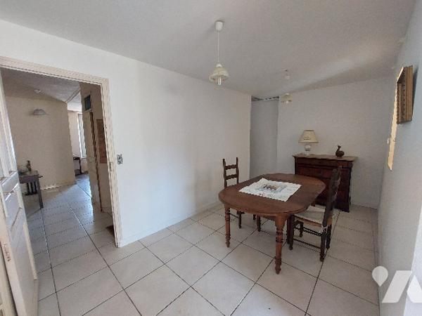 SAINT-GAUDENS, maison de ville sur trois niveaux avec jardin attenant, proche des commerces