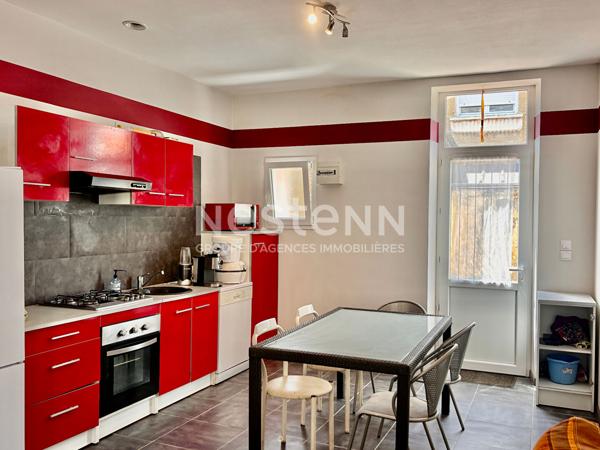 Maison de ville rénovée avec cour - Idéal premier achat - Plein coeur de Vihiers D6071