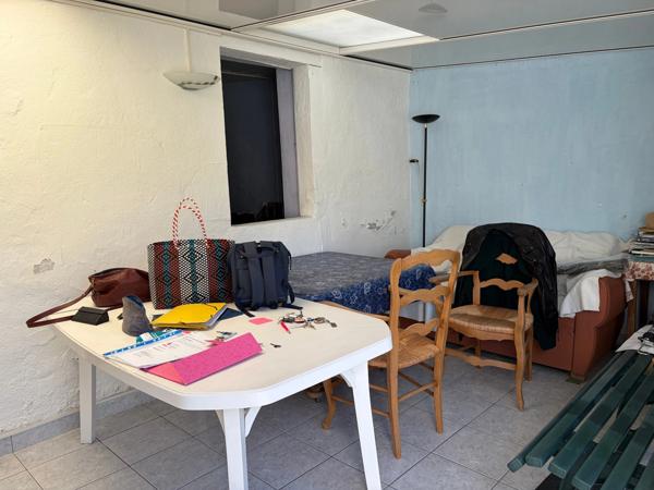 LES SABLES D'OLONNE (85100) RARISSIME ADORABLE MAISON DE PECHEUR A RENOVER AVEC DEPENDANCE ET JARDIN